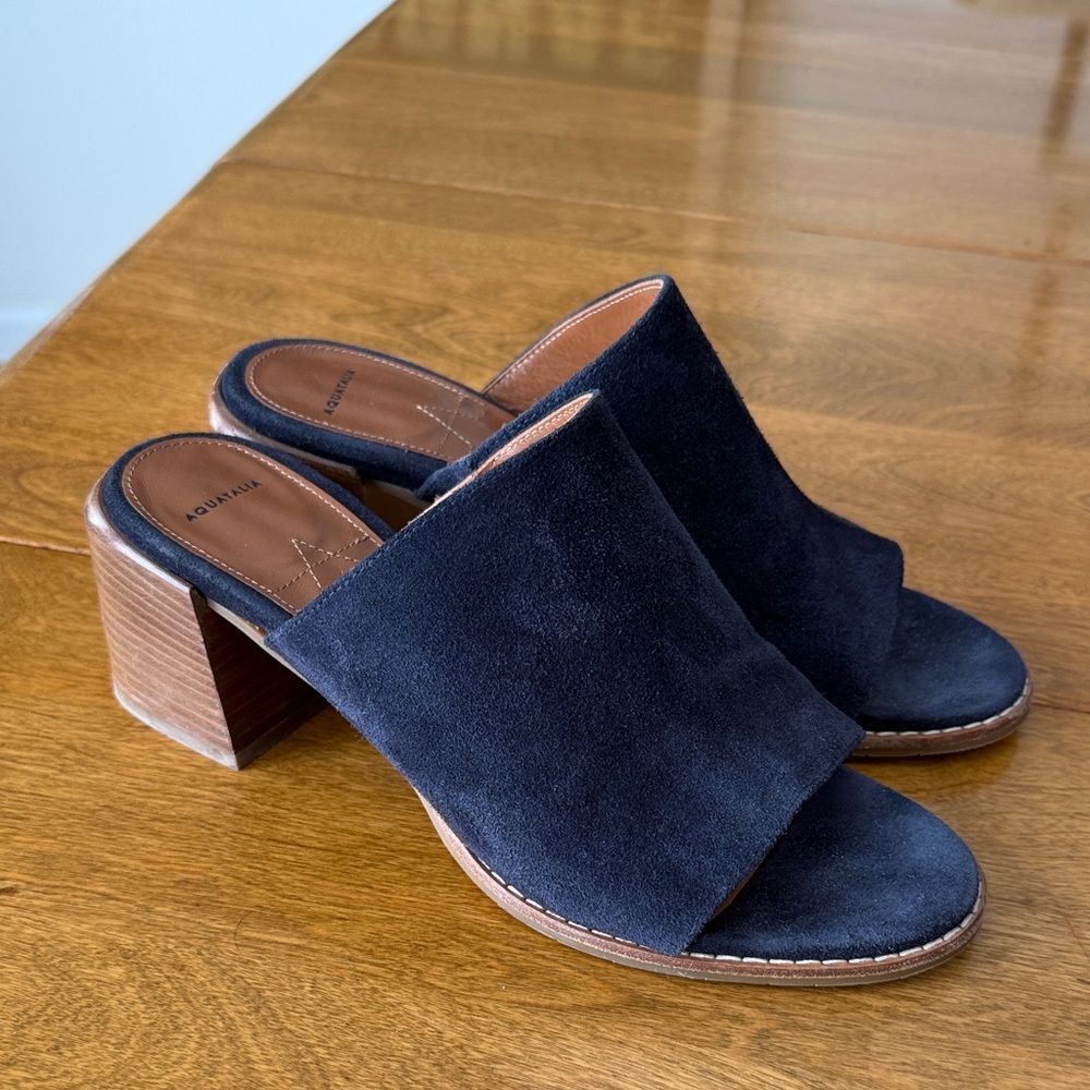 Aquatalia suede sandals